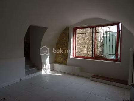maison de village de 88 61 m² à biot