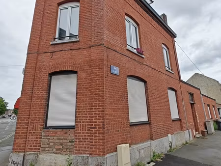 maison 9 pièces - 212 m²