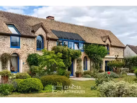 elégante maison en pierre avec studio indépendant