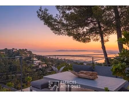 maison contemporaine avec vue mer exceptionnelle