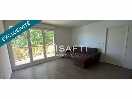 t2 lumineux avec balcon et 2 parking
