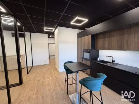 location local d'activités 650 m²