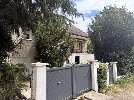 snières-lès-dijon ? maison sur sous-sol complet et vue dégagée