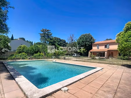 maison aubagne 5 pièce(s) 174.33 m2
