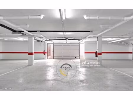 à louer garage-parking 12 04 m² – 50 € |longwy