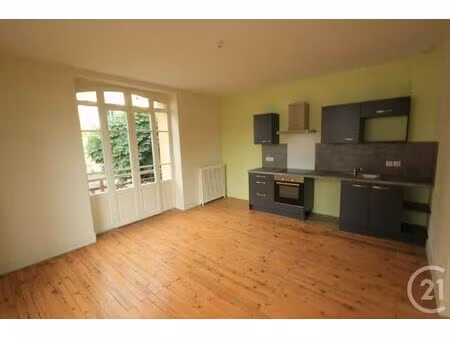 location appartement 3 pièces 85m² chatel guyon 63140