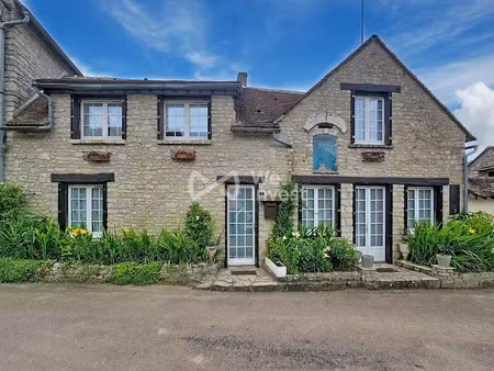 vente maison 5 pièces 92 m² à yèvre-la-ville (45300)  160 000 €