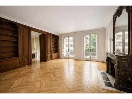 appartement de luxe de 4 chambres en vente à champs-elysées  madeleine  triangle d’or  par