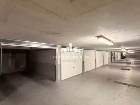 achat parking juan les pins 06160