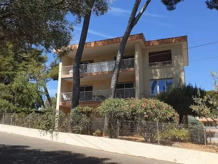 location appartement 3 pièces 65m²