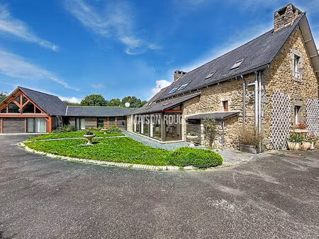 achat maison 9 pièces 250m²