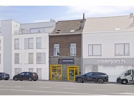 commercieel te koop in kortrijk met 3 slaapkamers