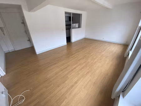 location appartement 2 pièces 57m² lille 59000
