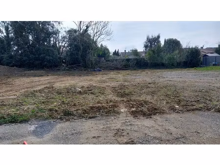 vente terrain à construire 1580 m² guîtres (33230)
