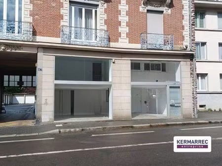 bureau de prestige de 81 m2 en location - rennes  france