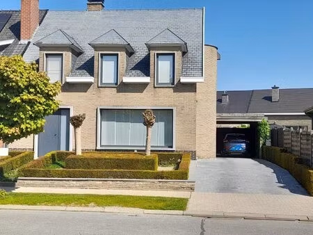 huis te koop in harelbeke met 3 slaapkamers