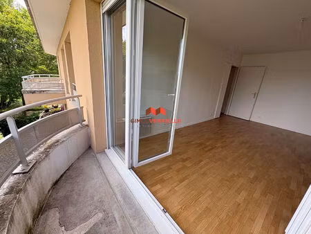 location appartement 2 pièces 45m²