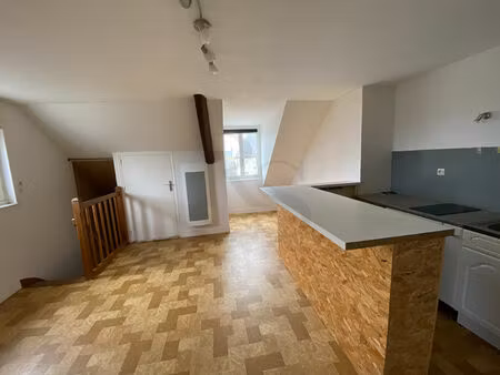 location appartement 2 pièces 29m²