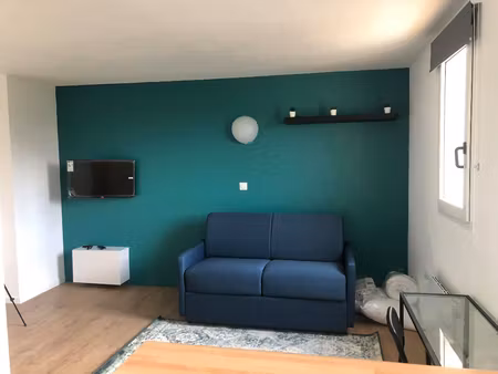 location appartement 1 pièce 23m²
