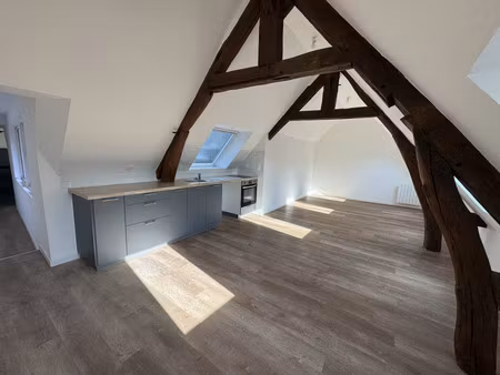 location appartement 2 pièces 43m²