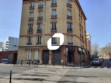 location bureaux 141 m²