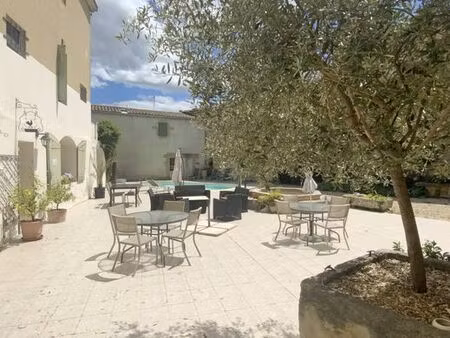 maison de 2 pièces de luxe en vente à uzès  occitanie