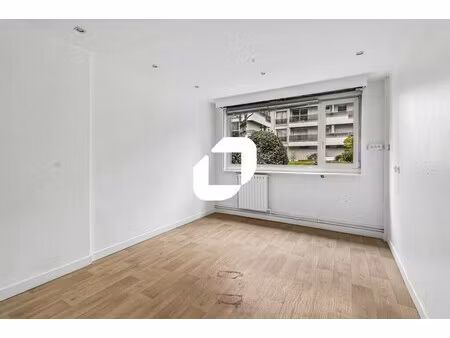 location bureaux 400 m²