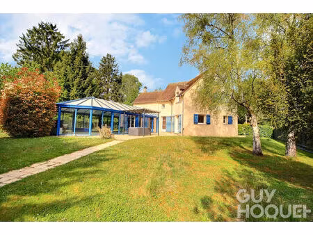 maison d'architecte avec piscine intérieure