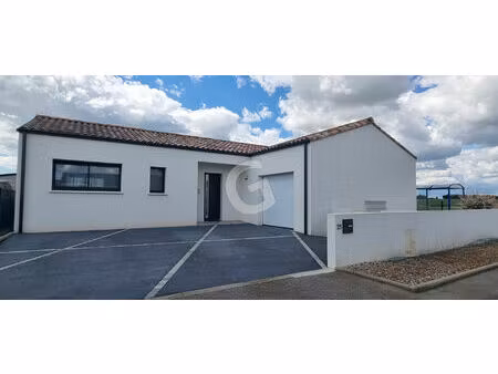 location maison 4 pièces 130m²