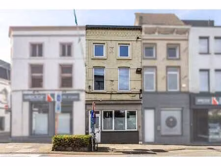 maison récemment rénovée comprenant 2 chambres