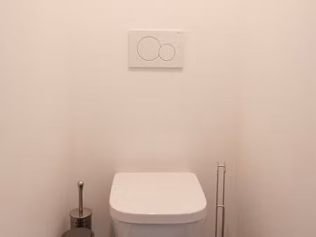appartement à louer à rue du château ixelles (rbw15970)