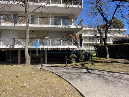 appartement 3pièce(s) 2chambre(s) 57 m² aix-en-provence (13100)