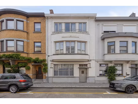 maison de maître à vendre à regelsbruggestraat 18 alost (rbw13654)