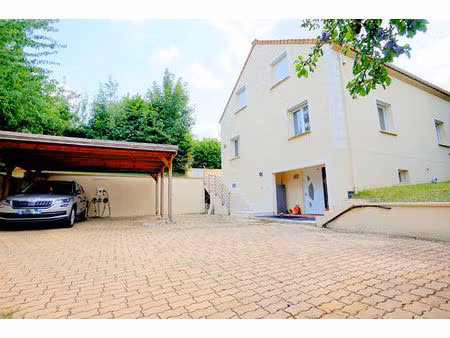 maison familiale aux volumes incroyables - 8 pièces - 218 m2