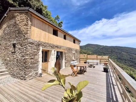 maison restaurée vue dominante