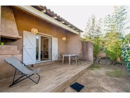 palombaggia n12 : charmante mini-villa de plain-pied entièrement rénovée au sein d’une...