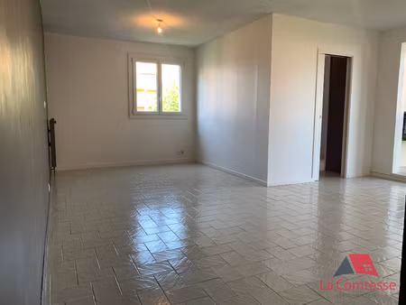 appartement 4 pieces - 85 m2 - aix en provence