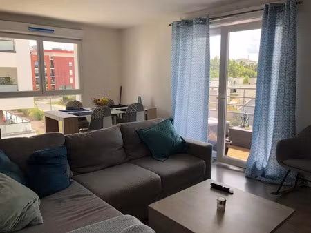 location appartement 3 pièces 65 m² à le grand-quevilly (76120)  815 €