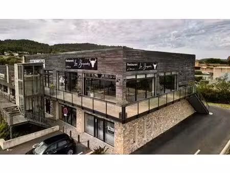 restaurant d’exception à reprendre – au cœur de la vaunage - vue imprenable - 100% equipe 