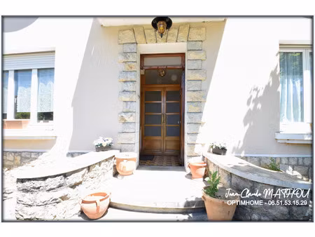 maison t6 160 m2 4 chambres jardin clos 200 m2