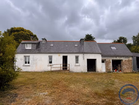 maison longère en pierre à rénover plogonnec