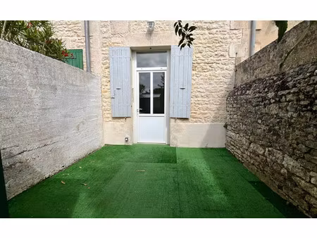 location maison  m² t-3 à saujon  720 €