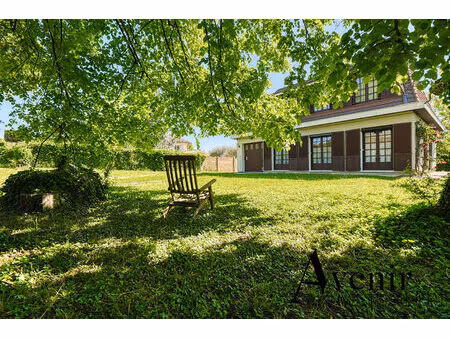 exclusivité saint-cyr-au-mont-d'or ? villa familiale de 135 m² sur une parcelle arborée de