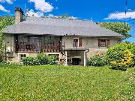 maison de village à laguinge