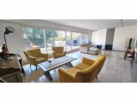 appartement 3 chambres terrasses parkings