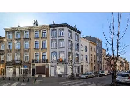 immeuble de rapport 4 logements à laeken