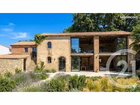 maison 4 pièces 200 m²