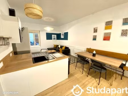 chambre 1 pièce 11 m²