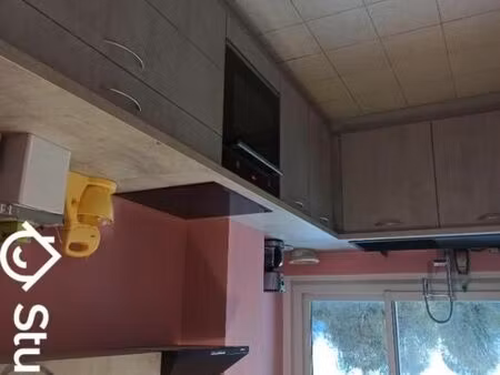 chambre 1 pièce 9 m²
