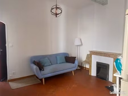 location t2 aix en provence centre